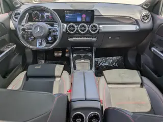 Mercedes-Benz GLB 2025 AWD AMG GLB 35 4MATIC 4p SUV
