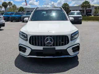 Mercedes-Benz GLB 2025 AWD AMG GLB 35 4MATIC 4p SUV