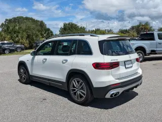 Mercedes-Benz GLB 2025 AWD AMG GLB 35 4MATIC 4p SUV