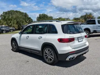Mercedes-Benz GLB 2025 AWD AMG GLB 35 4MATIC 4p SUV