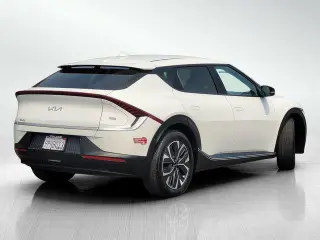 Kia EV6 2024 Luz 4p Crossover