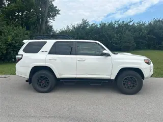 Toyota 4Runner 2022 4x4 TRD Pro SUV 4p.