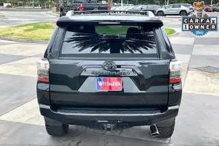 Toyota 4Runner 2018 4x4 SR5 SUV 4p