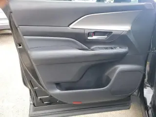 Toyota Grand Highlander 2024 XLE 4dr SUV