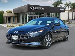 Hyundai ELANTRA 2023 Limited 4p Sedan
