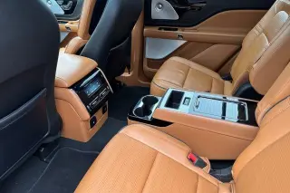 Lincoln Aviator 2020 AWD Black Label Gran Turismo 4p SUV