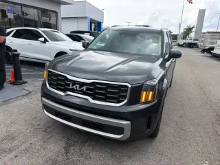 Kia Telluride 2024 S 4dr SUV