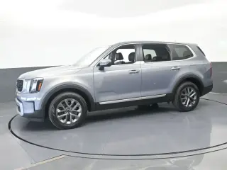 Kia Telluride 2024 LX 4dr SUV