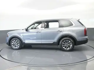 Kia Telluride 2024 LX 4dr SUV