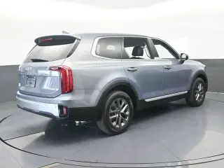 Kia Telluride 2024 LX 4dr SUV