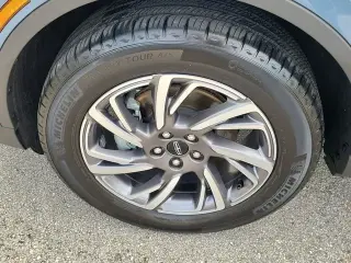 Lincoln Corsair 2024 Premiere 4dr SUV