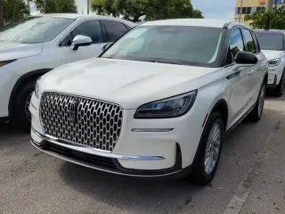 Lincoln Corsair 2024 Premiere 4dr SUV