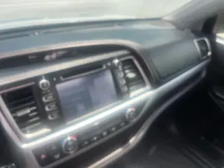 Toyota Highlander 2016 XLE 4dr SUV