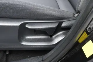 Toyota Corolla Cross 2022 LE Crossover de 4 puertas