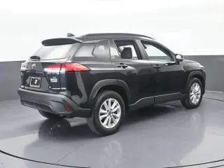 Toyota Corolla Cross 2022 LE Crossover de 4 puertas
