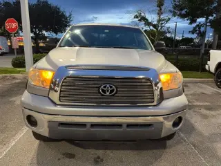 Toyota Tundra 2007 SR5 4dr Double Cab SB (4.7L V8)