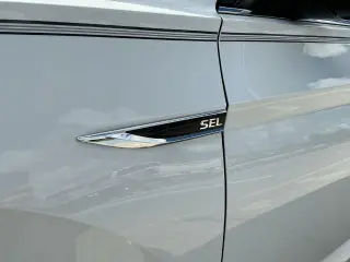 Volkswagen Jetta 2019 SEL Premium Sedán 4 puertas con paquete CWP