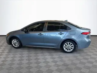 Toyota Corolla 2020 LE Sedán de 4 puertas