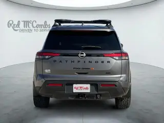 Nissan Pathfinder 2024 AWD Rock Creek SUV de 4 puertas
