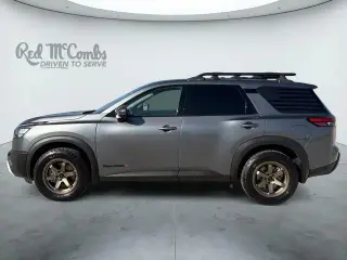 Nissan Pathfinder 2024 AWD Rock Creek SUV de 4 puertas