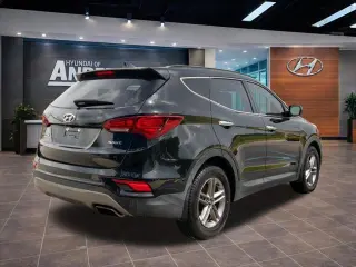 Hyundai SANTA FE Sport 2017 2.4L SUV de 4 puertas