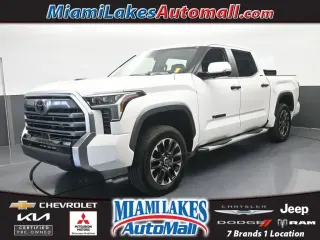 Toyota Tundra 2023 4x4 Limited HV 4dr CrewMax Cab Pickup SB