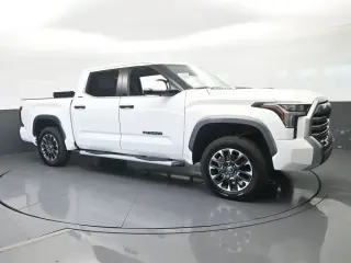 Toyota Tundra 2023 4x4 Limited HV 4dr CrewMax Cab Pickup SB