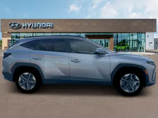 Hyundai TUCSON 2026 SEL Premium 4dr SUV