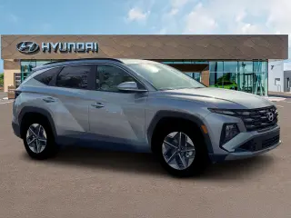 Hyundai TUCSON 2026 SEL Premium 4dr SUV