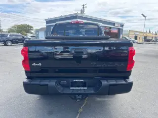 Toyota Tundra 2021