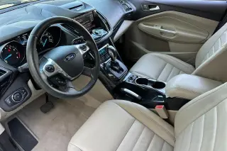 Ford Escape 2015 Titanium SUV de 4 puertas