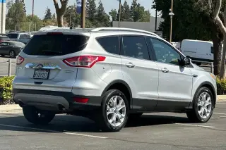 Ford Escape 2015 Titanium SUV de 4 puertas