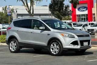 Ford Escape 2015 Titanium SUV de 4 puertas