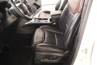 Ford Explorer 2020 AWD Platinum SUV de 4 puertas