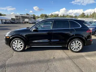 2017 Porsche Cayenne