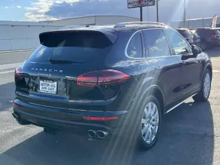 2017 Porsche Cayenne