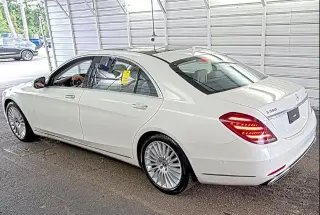 Mercedes-Benz Clase S 2019 AWD S 560 4MATIC Sedán de 4 puertas
