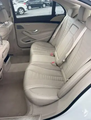 Mercedes-Benz Clase S 2019 AWD S 560 4MATIC Sedán de 4 puertas