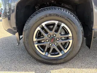 Toyota Tacoma 2024