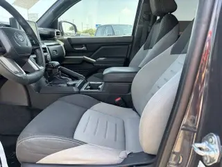 Toyota Tacoma 2024
