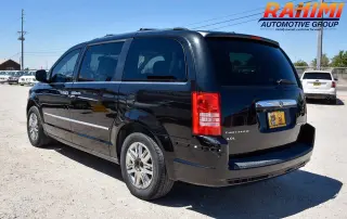 2010 Chrysler Town and Country