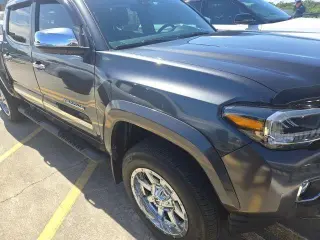 Toyota Tacoma 2023 4x4 Limited 4p Cab Doble 5.0 ft SB