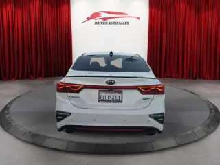 Kia Forte 2021