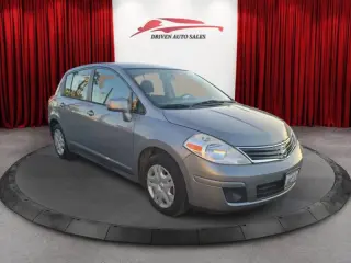 Nissan Versa 2012