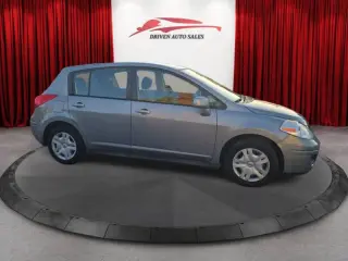 Nissan Versa 2012