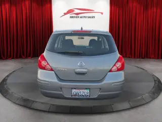 Nissan Versa 2012