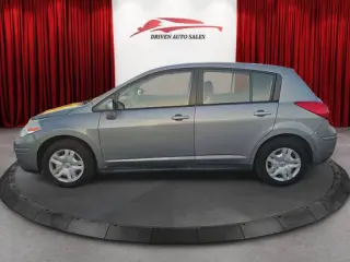 Nissan Versa 2012