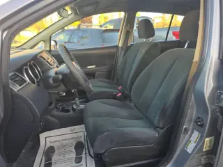 Nissan Versa 2012
