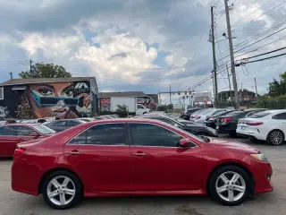 Toyota Camry 2012