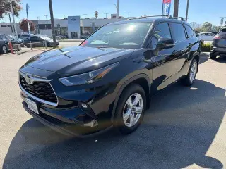 Toyota Highlander 2024 LE 4dr SUV